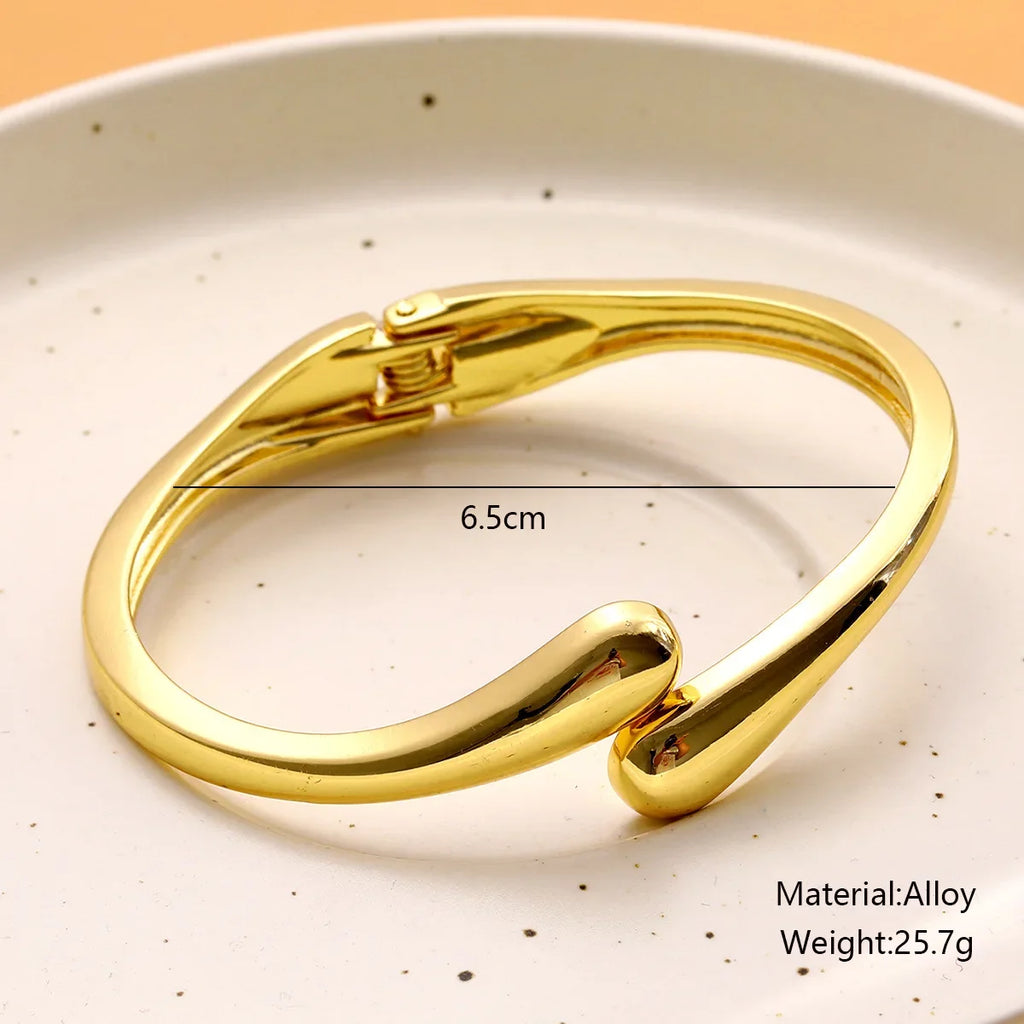 Simple Teardrop Shaped Bangle For Women And Teens Creative Gold And Silver Color Adjustable Cuff Open Bracelet Girls Fashion Jewelry